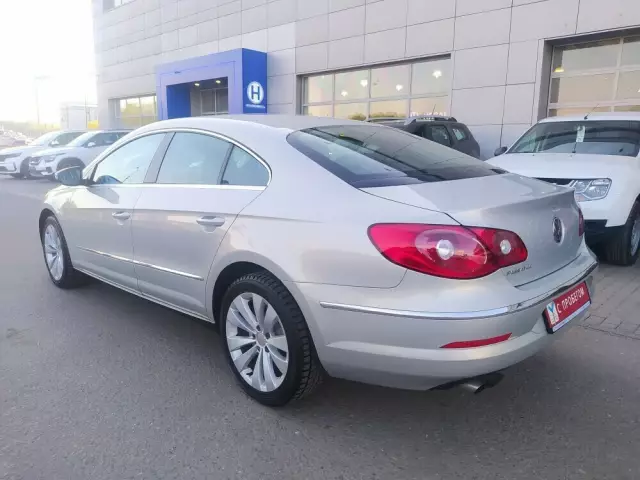 Volkswagen Passat CC 2010