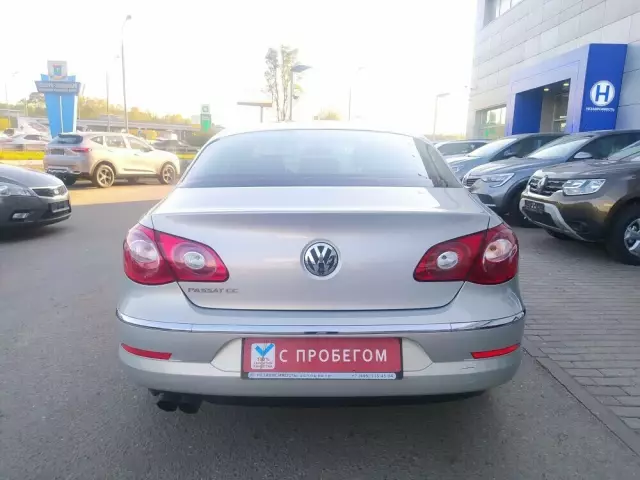 Volkswagen Passat CC 2010