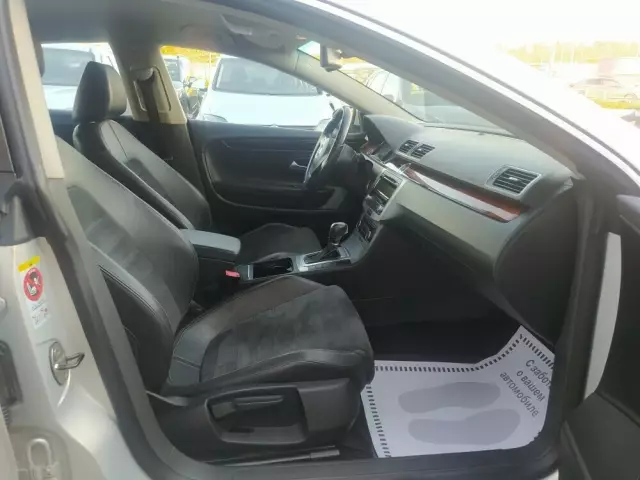 Volkswagen Passat CC 2010