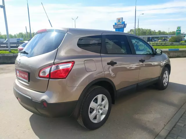 Nissan Qashqai+2 2013