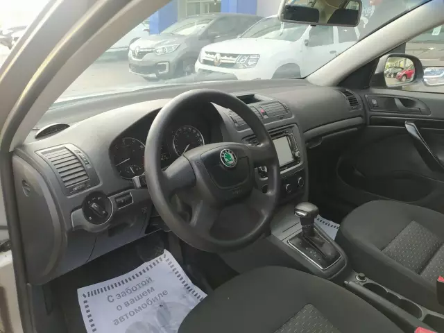 Skoda Octavia 2011