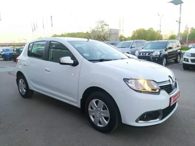 Renault Sandero 2016