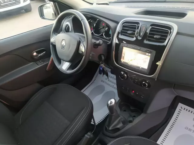 Renault Sandero 2016