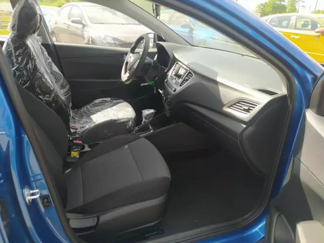 Hyundai Solaris 2021