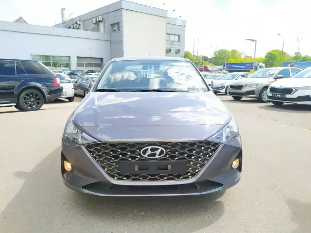 Hyundai Solaris 2021