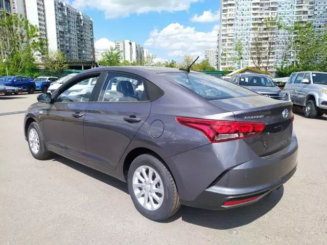 Hyundai Solaris 2021