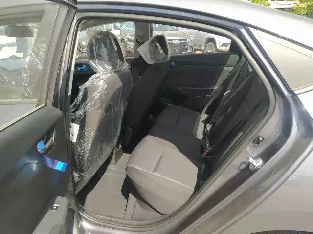 Hyundai Solaris 2021