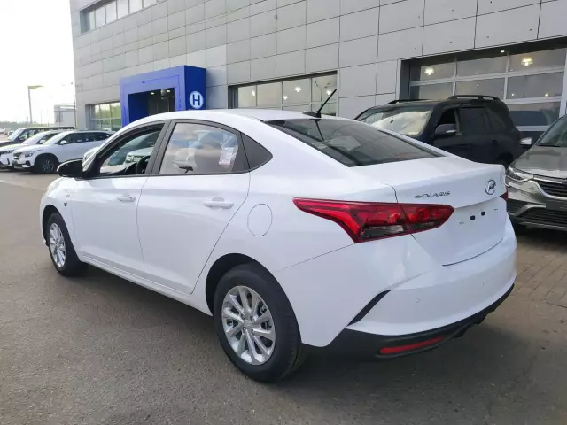 Hyundai Solaris 2021