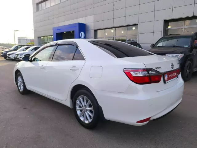 Toyota Camry 2015