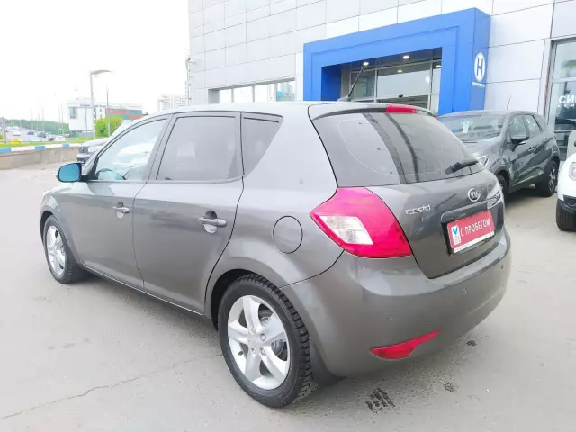 Kia Ceed 2012
