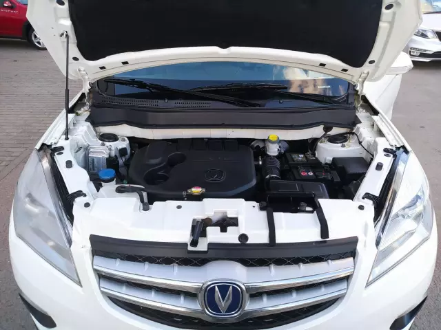 Changan CS35 2015