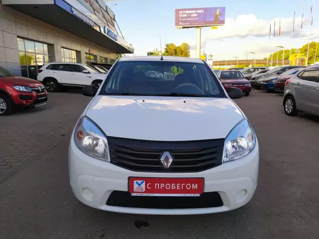 Renault Sandero 2014