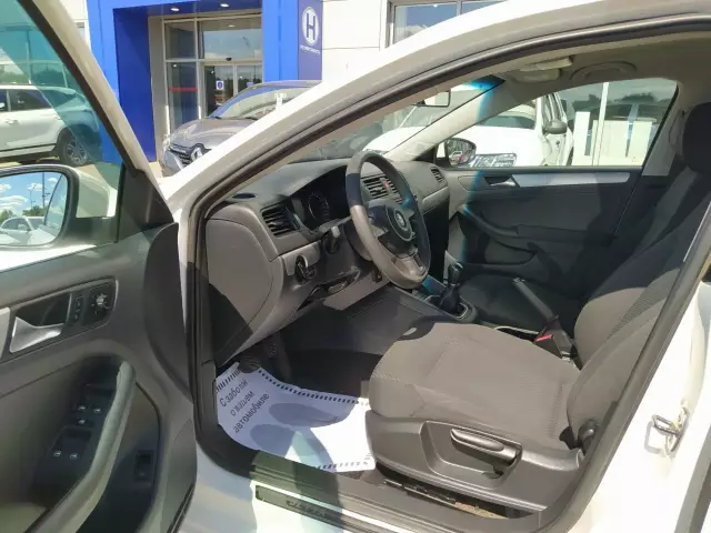 Volkswagen Jetta 2012