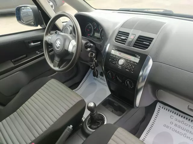 Suzuki SX4 2011