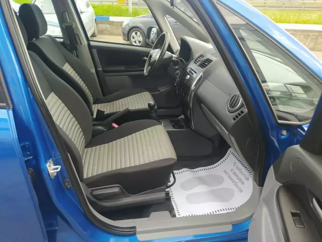 Suzuki SX4 2011
