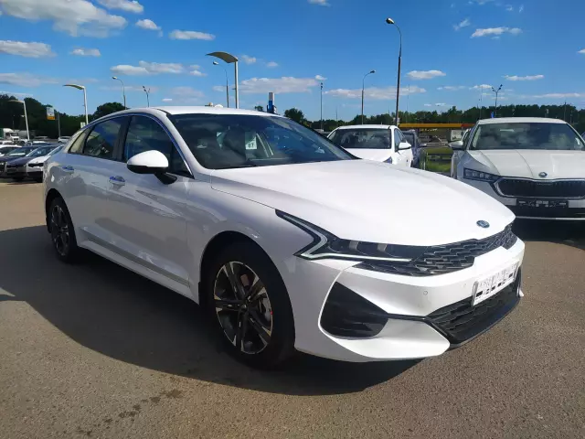 Kia K5 2021