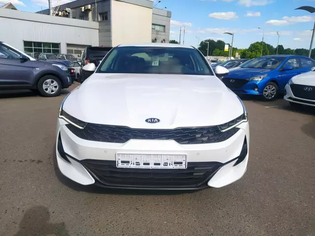 Kia K5 2021