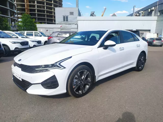 Kia K5 2021