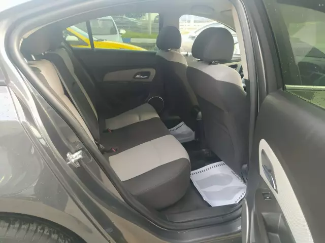 Chevrolet Cruze 2012