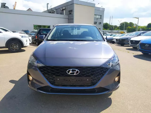 Hyundai Solaris 2021