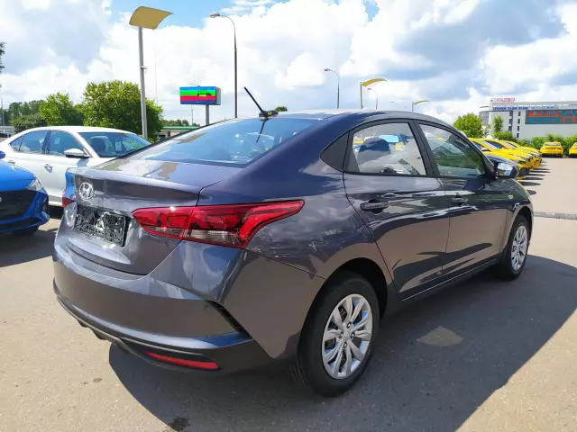 Hyundai Solaris 2021
