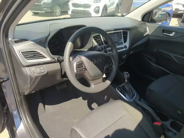 Hyundai Solaris 2021