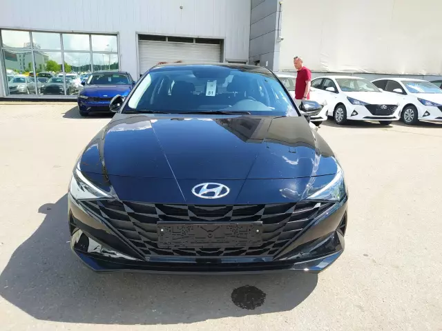 Hyundai Elantra 2021