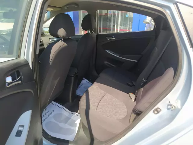 Hyundai Solaris 2012