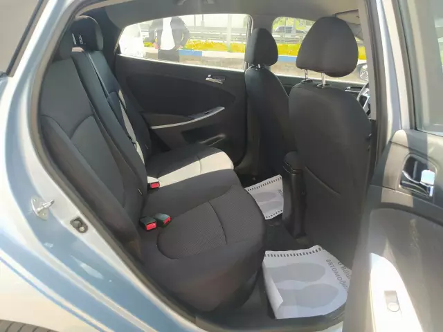 Hyundai Solaris 2012