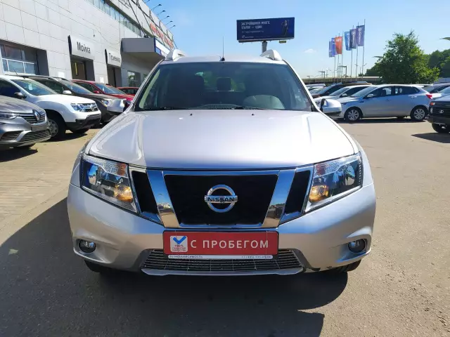 Nissan Terrano 2015