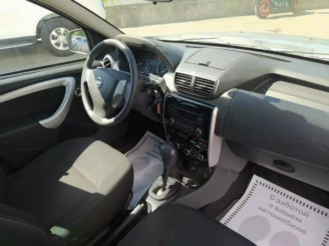 Nissan Terrano 2015