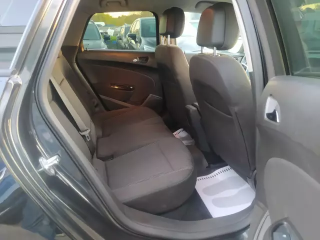 Opel Astra 2013