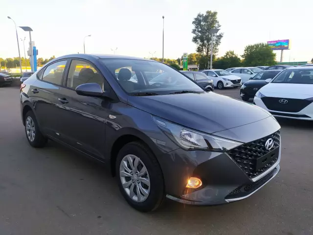 Hyundai Solaris 2021