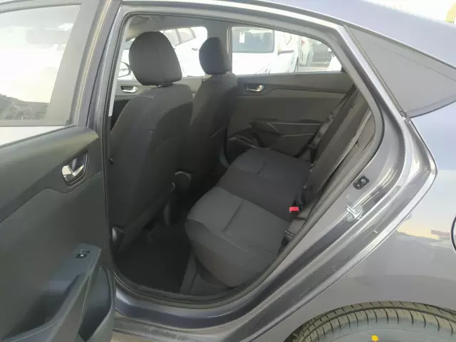 Hyundai Solaris 2021