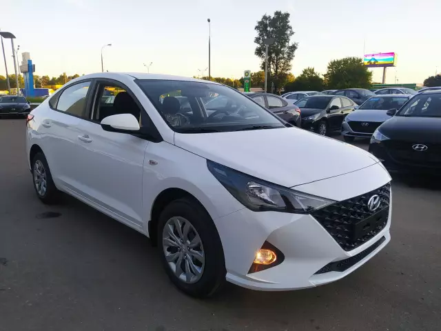 Hyundai Solaris 2021