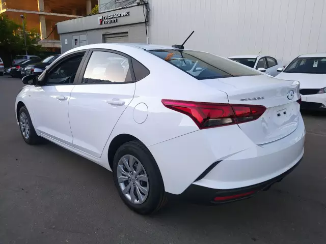 Hyundai Solaris 2021