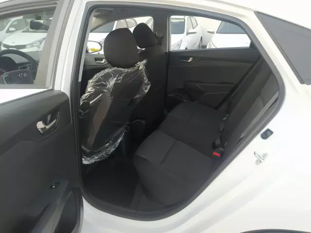 Hyundai Solaris 2021