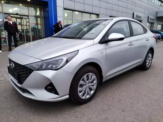 Hyundai Solaris 2021