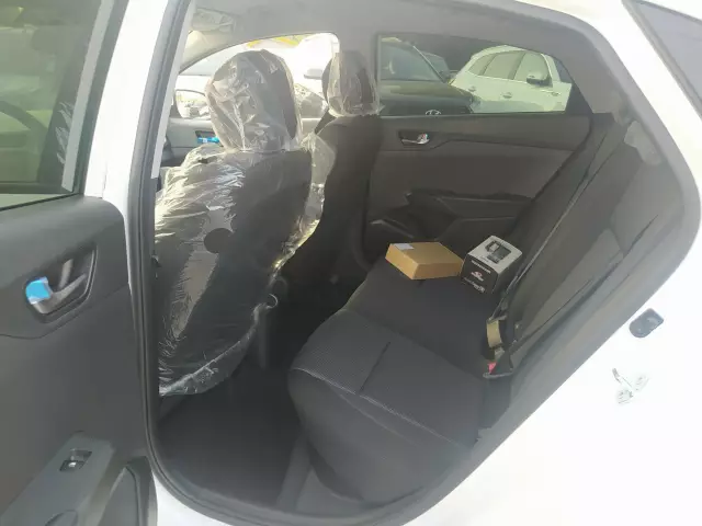 Hyundai Solaris 2021