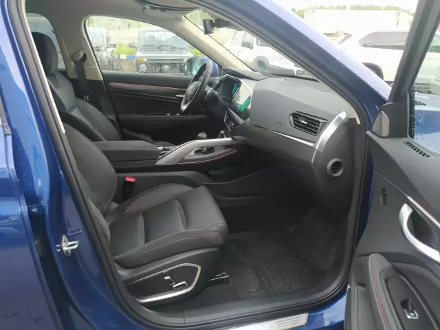 Geely Tugella 2021
