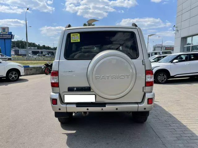 УАЗ Patriot 2014