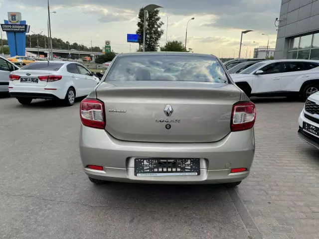 Renault Logan 2018