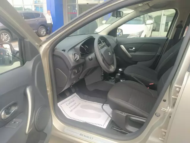 Renault Logan 2018