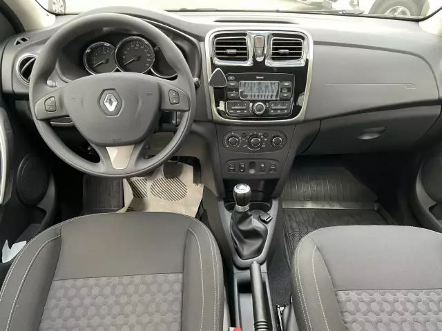 Renault Logan 2018