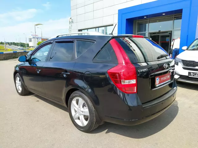 Kia Ceed 2010