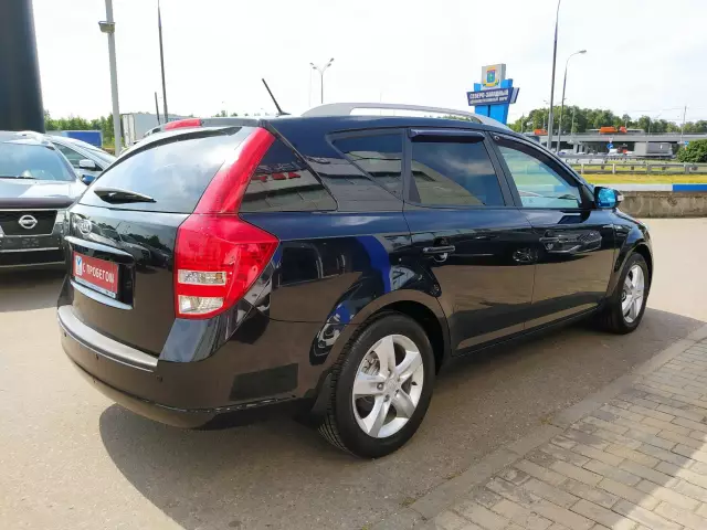 Kia Ceed 2010