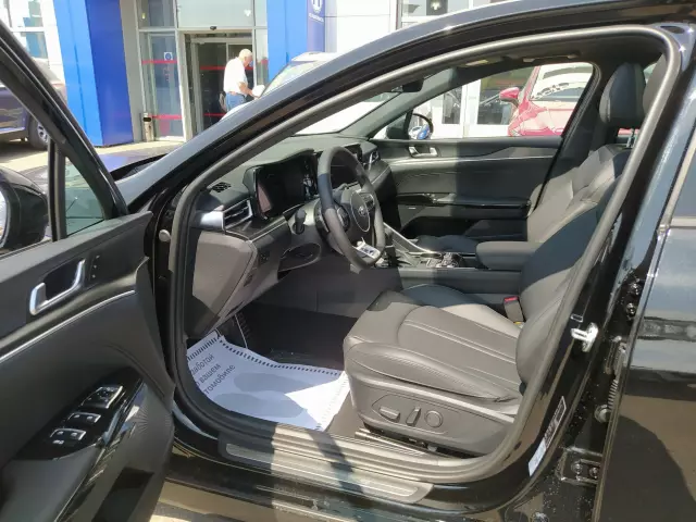 Kia K5 2021