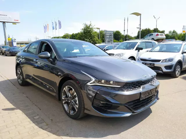 Kia K5 2021