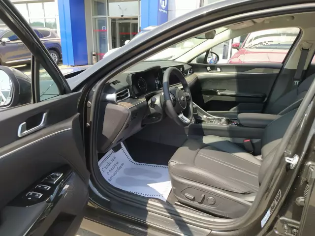 Kia K5 2021