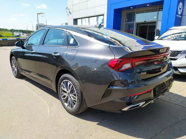 Kia K5 2021